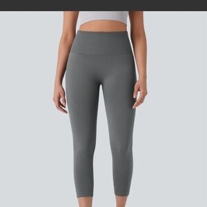 HALARA Gray High Waisted Tummy Control Butt Lifting Capri Yoga Legging